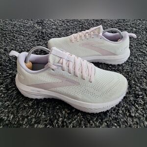 Brooks Revel 6 Womens Size 8 Pink Athletic Running Walking Shoes Light Pink